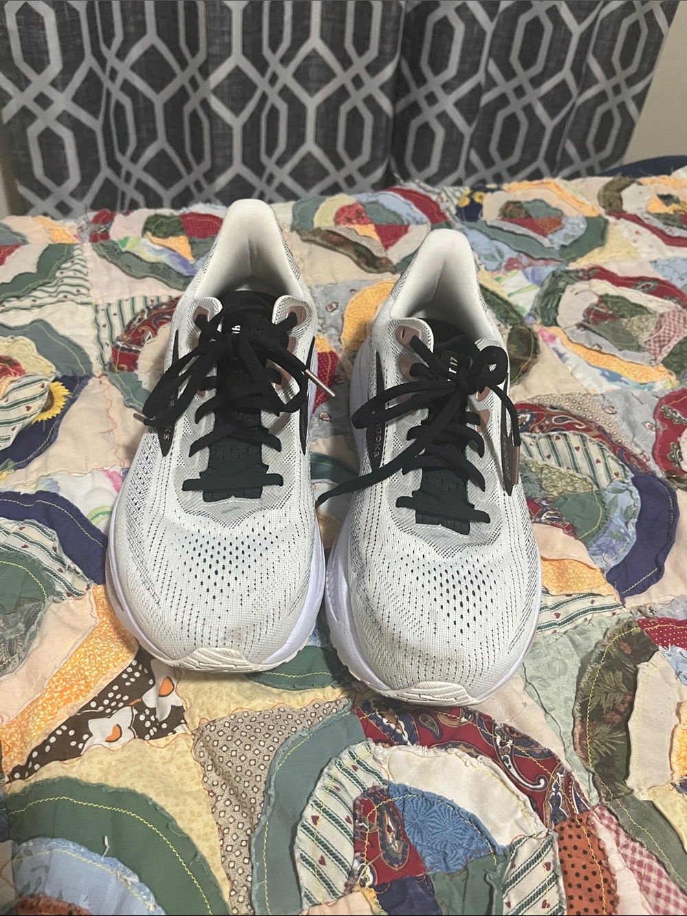 Brooks ghost 17